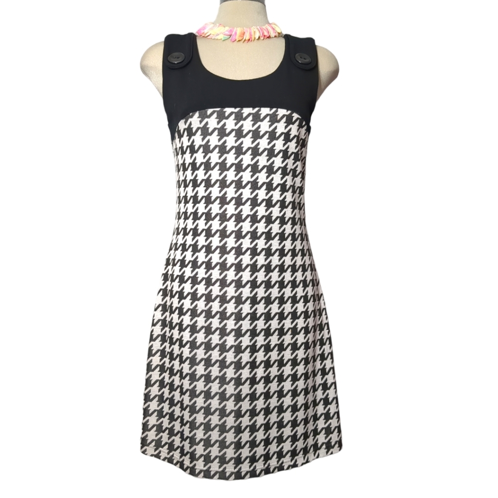 RIPE White and Black patterned  midi dress sleeveless      Size M